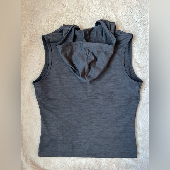 Nike Gray Hooded Sporty Vest in size M - Picture 3 of 7